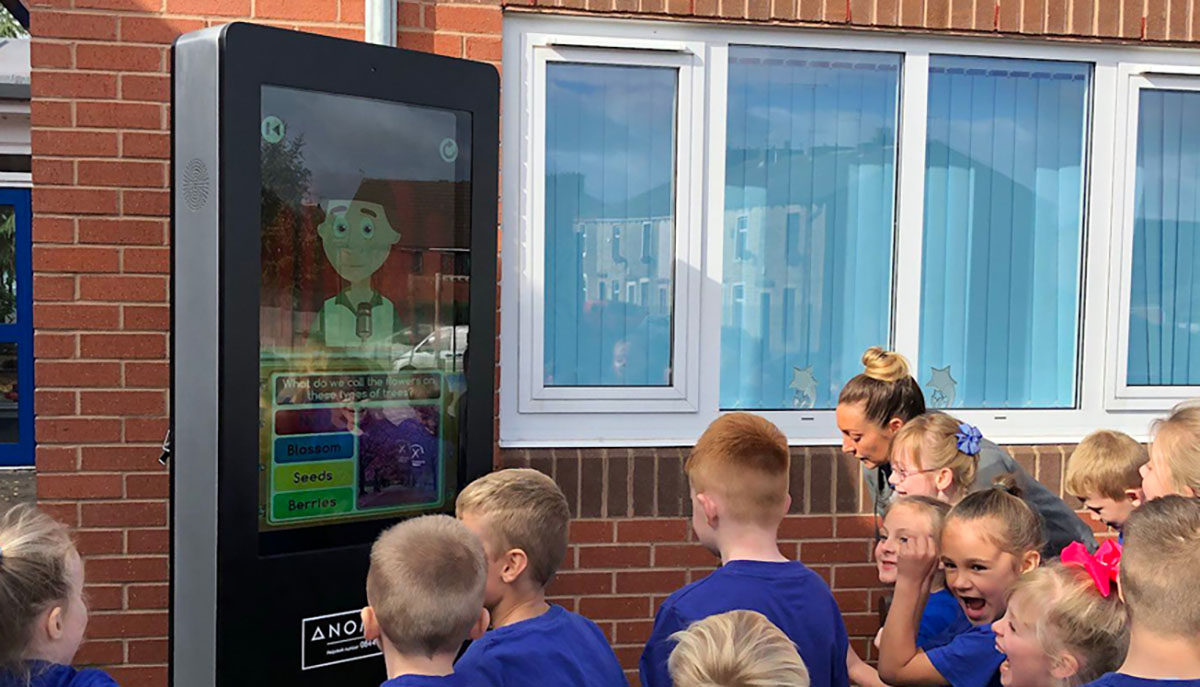 Digital signage optimize teaching methods in schools